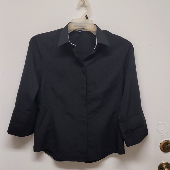 Doc & Amelia S Woman professional button-down blouse work top - Picture 4 of 11